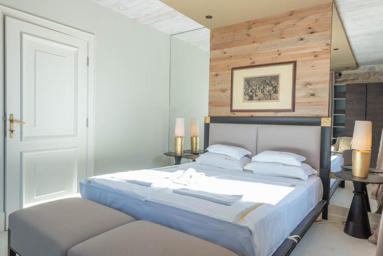 Apartments Gabela Рисан Екстериор снимка