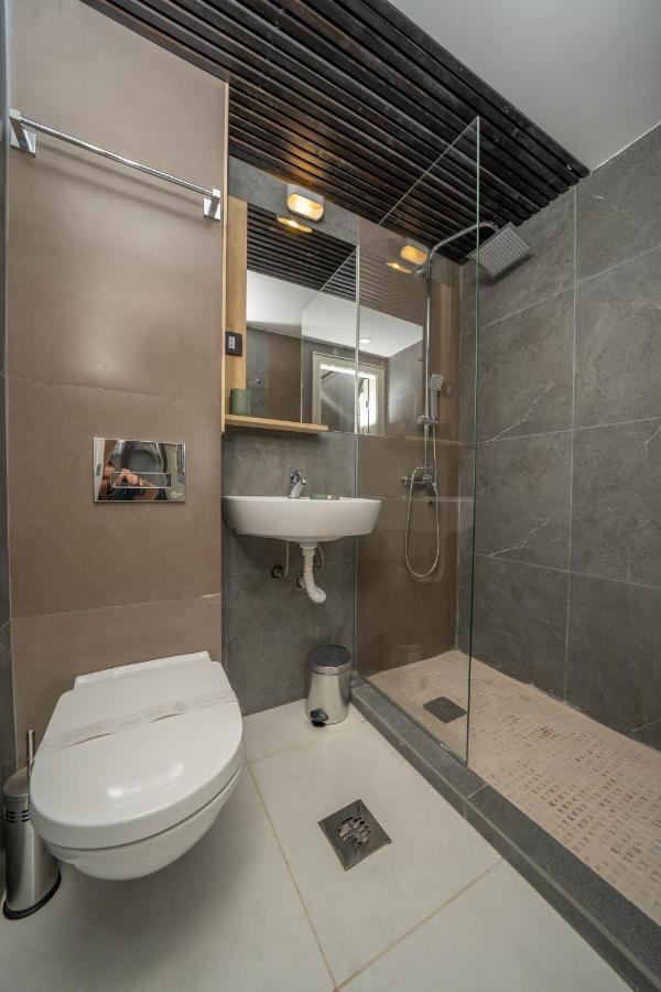 Apartments Gabela Рисан Екстериор снимка