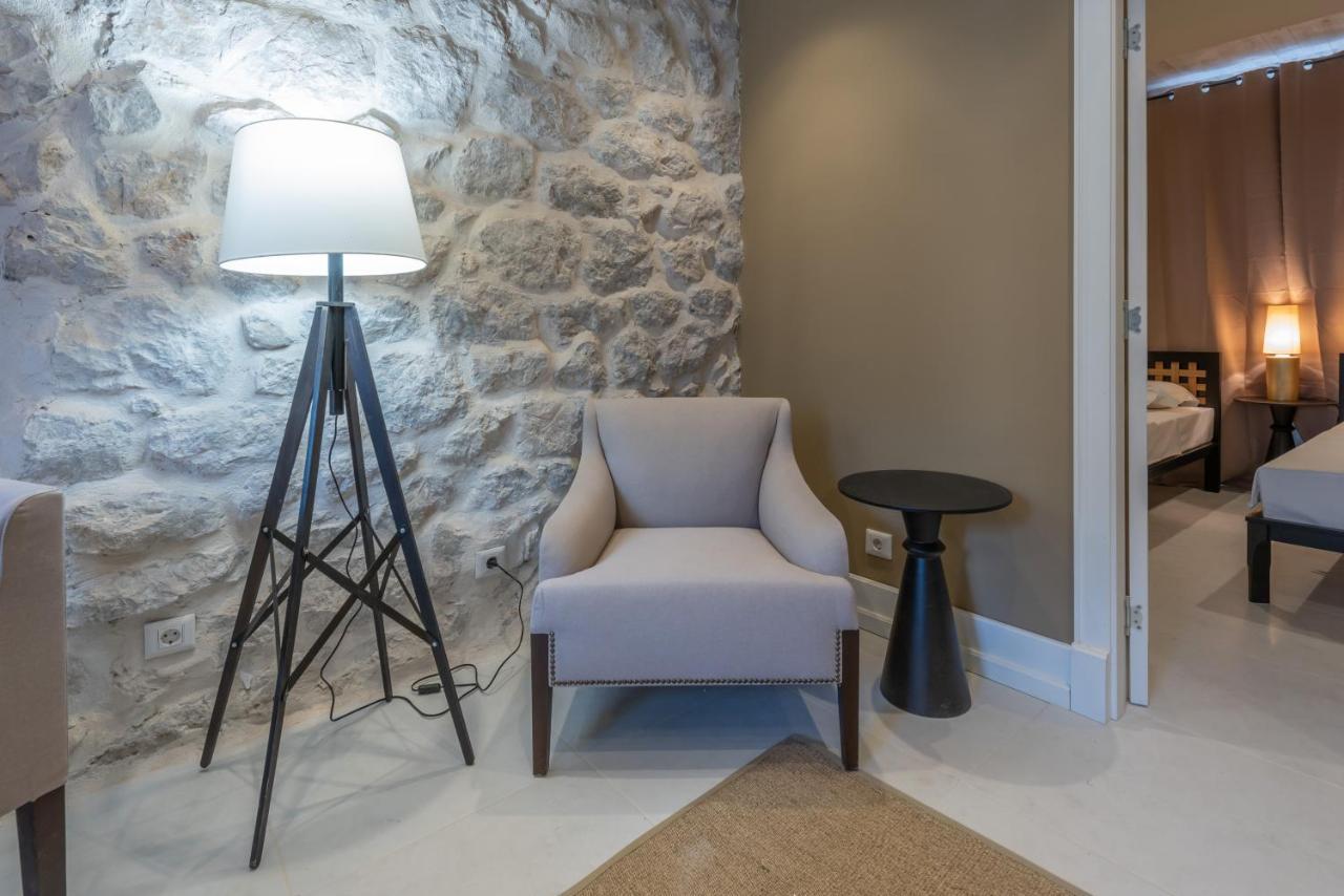 Apartments Gabela Рисан Екстериор снимка